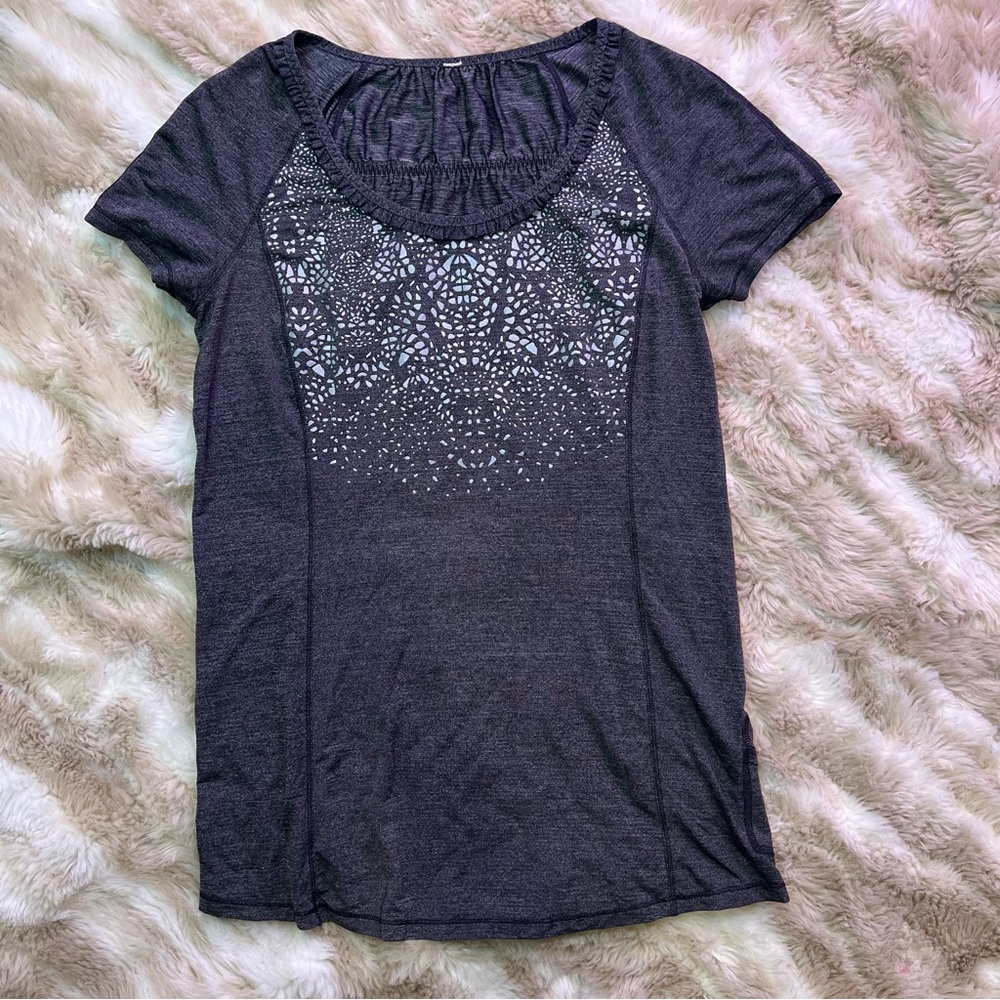 Lululemon shirt